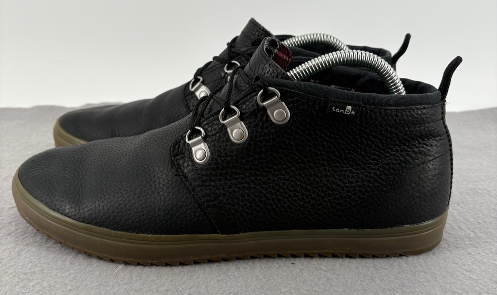 Sanuk Leather Chukka Boots Men’s Size 10 Cargo Deluxe Black Casual Ankle Boots